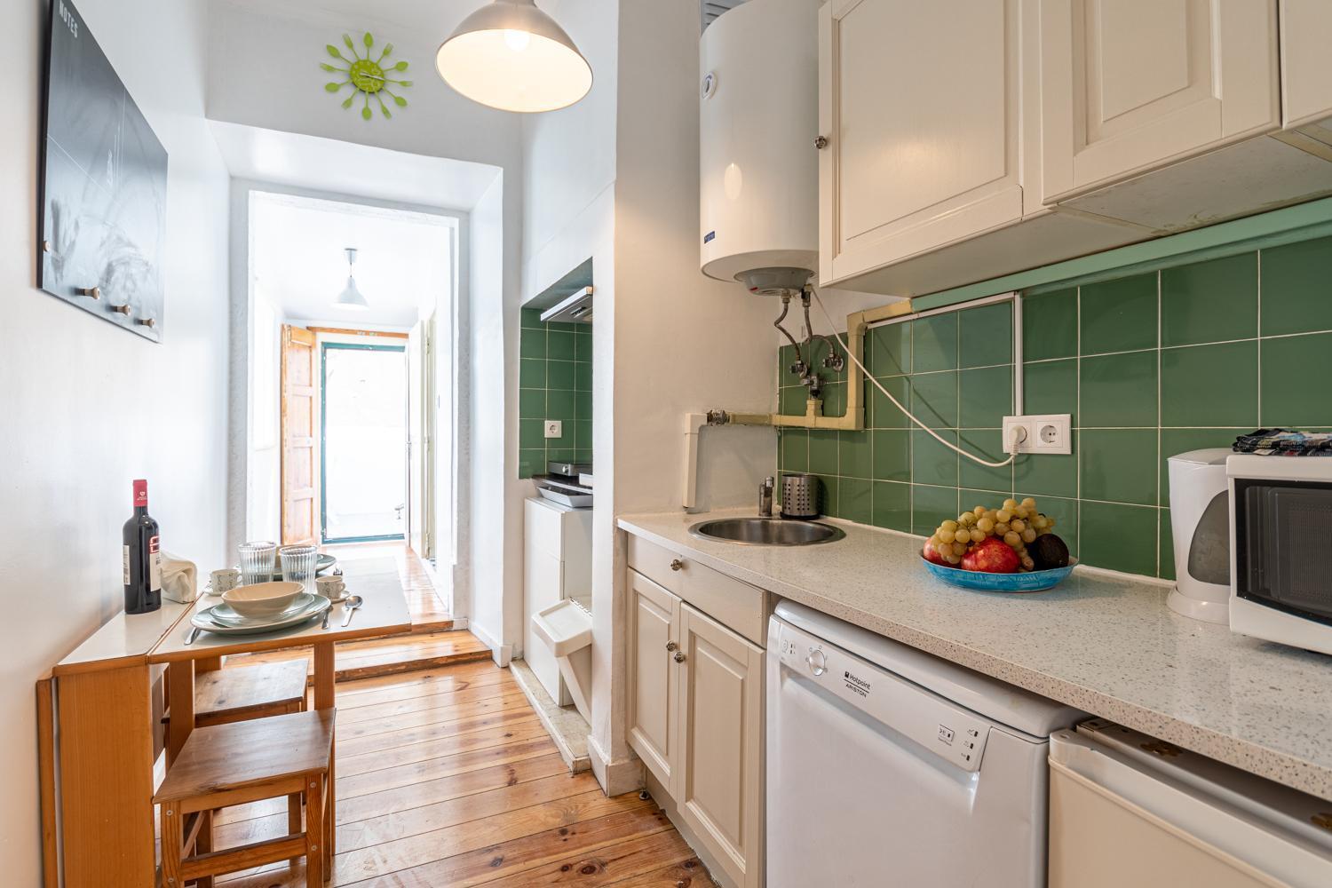 Spacious Apartment With Terrace At Graca Lissabon Exterior foto